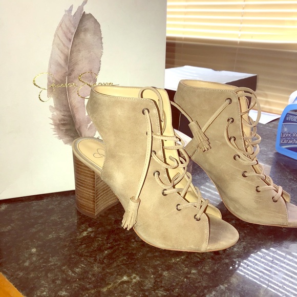 Jessica Simpson Heels - Picture 1 of 2